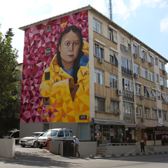 İklim Aktivisti Greta Thunberg Kadıköy Duvarlarında