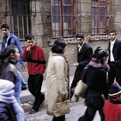 İstanbul'daki Kentsel Dönüşüm Bölgeleri; Kırmızı Başlı Horozun Katilini Bulmak!