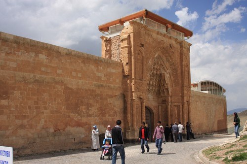 İshakpaşa Sarayı