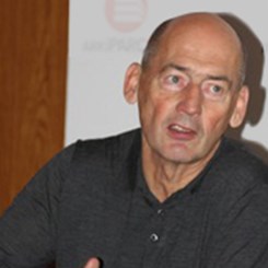 Rem Koolhaas Bir Kez Daha İstanbul'dan Geçti