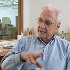 Frank Gehry'e Karşı Açılan Dava Reddedildi