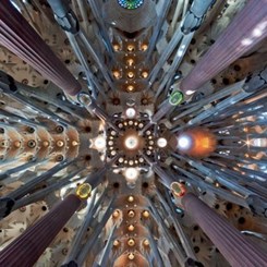 Sagrada Familia Açılmadan 'Günah Çıkarma' Seansları Başladı