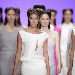 'Istanbul Fashion Week' Antrepo 3'te Başlıyor