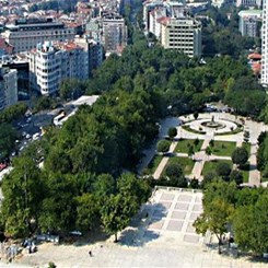 İstanbulSMD Sordu: 'Büyükşehir Belediye Başkanı Nerede?'