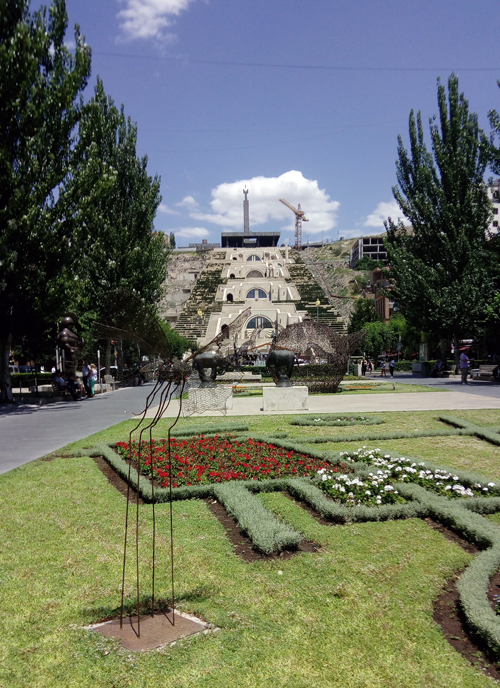 Kaskad ve heykel parkı